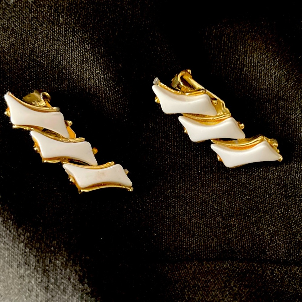 Vintage clip on earrings